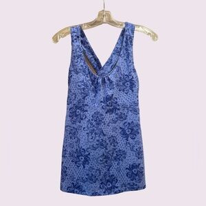 REI Blue Patterned Athletic top